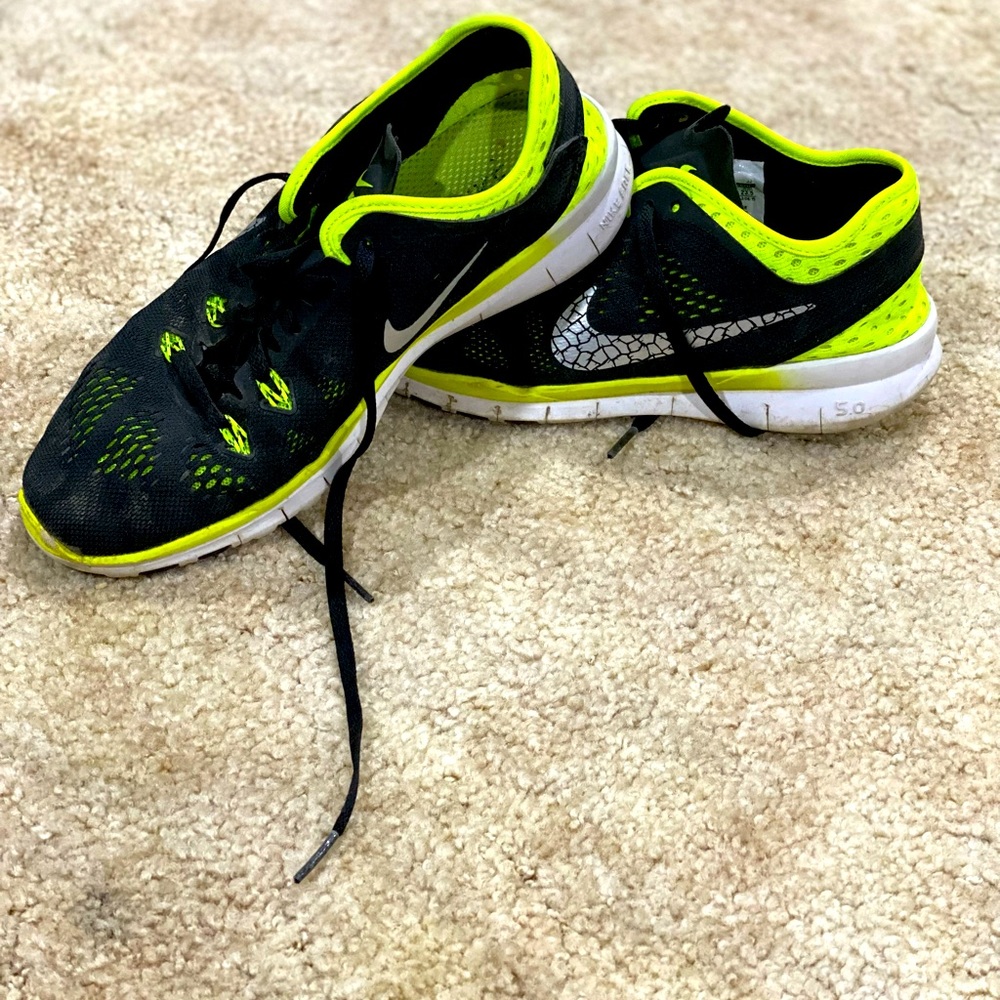 Size 6.5 Nike Free TR Fit 5.0